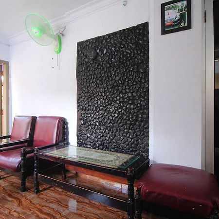 Oyo 2176 Amanah Syariah Residence Bandar Lampung Exterior foto